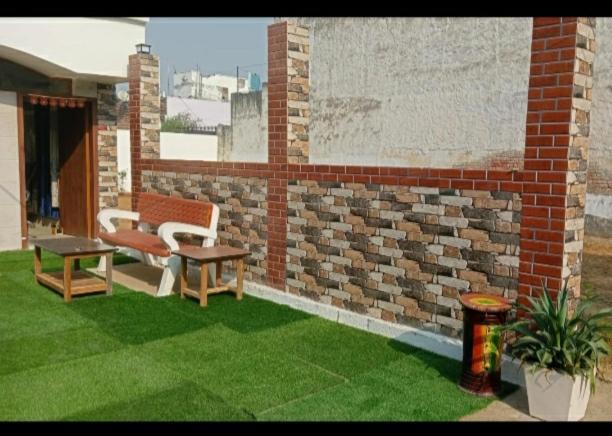 Hospitality Villa Sector 21B Faridabad Bagian luar foto
